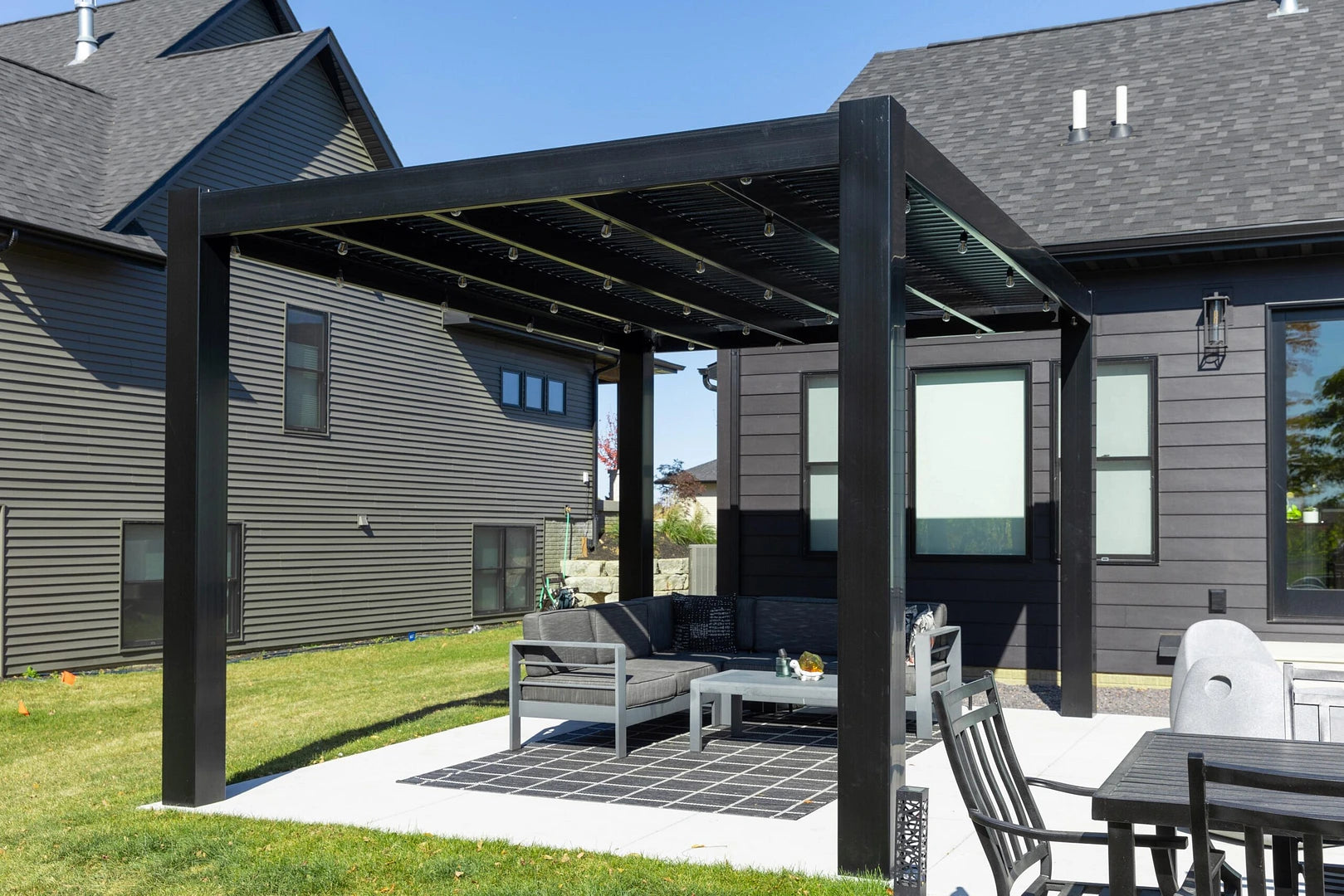 Modern 12×12 Freestanding Black Pergola
